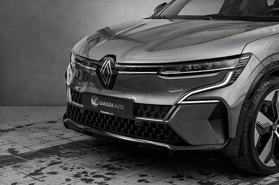 Renault Megane E-Tech 2022 photo 2