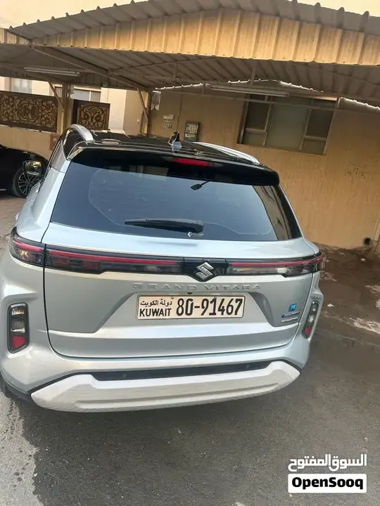 Suzuki Grand Vitara 2025 photo 2