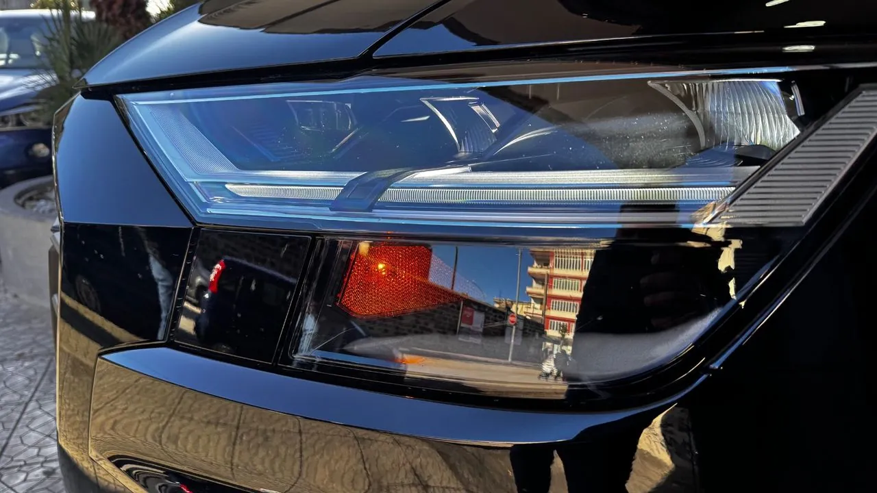 Audi Q8 2020 photo 3
