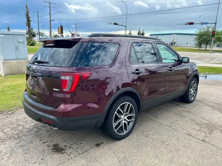 Ford Explorer 2018 photo 5