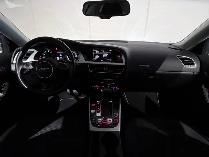 Audi A5 2016 photo 2