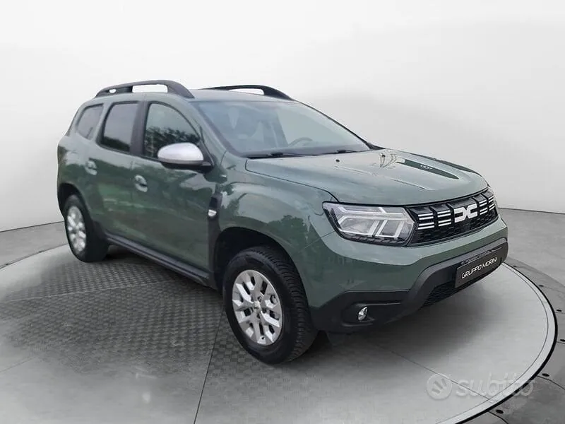 Dacia Duster 2023 photo 3