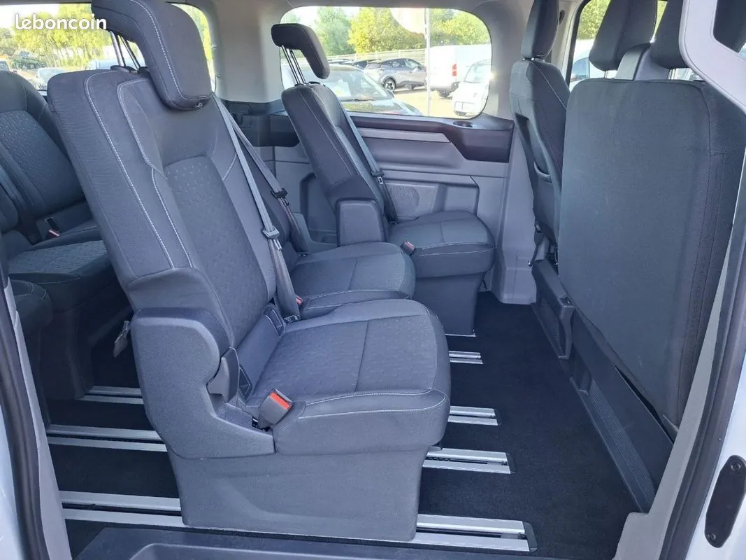 Ford Transit Tourneo Custom 2024 photo 5