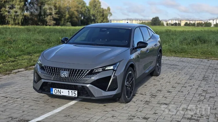 Peugeot 408