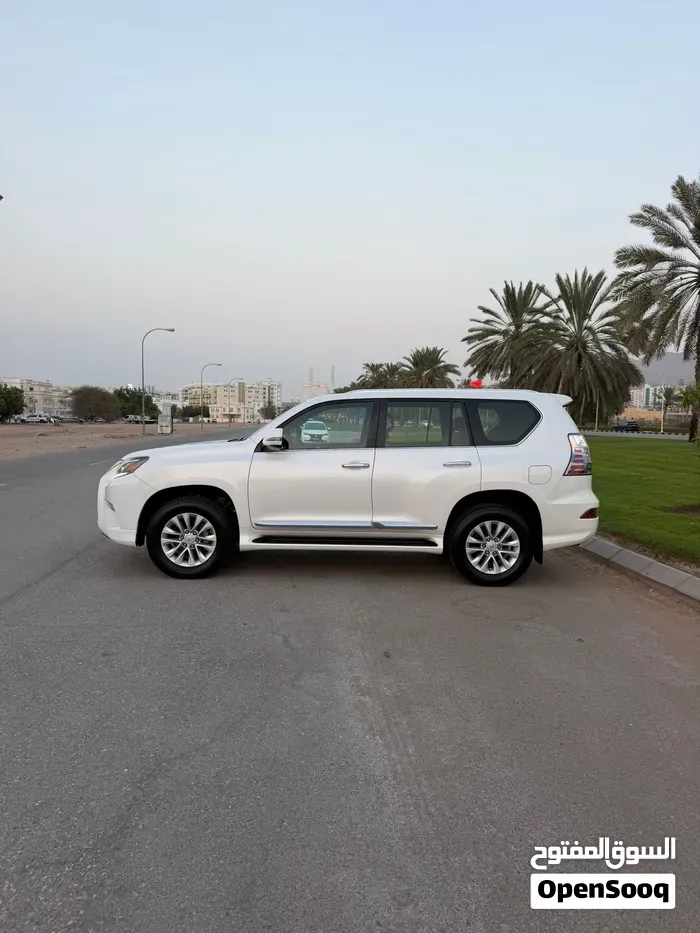 Lexus Gx 2021 photo 4
