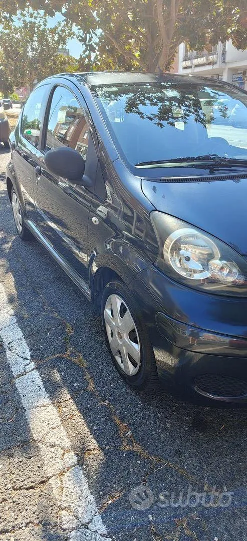 Toyota Aygo 2011 photo 4
