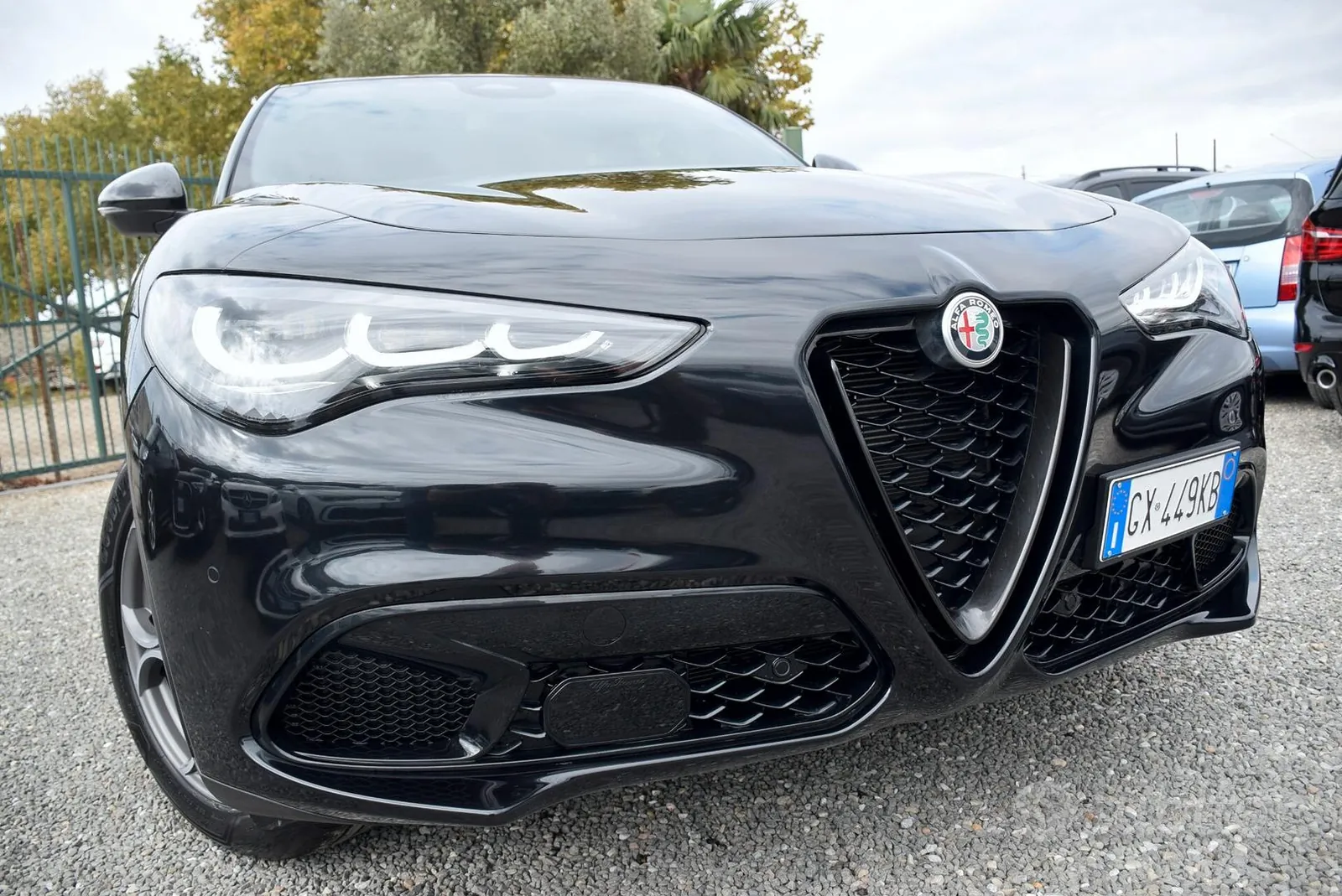Alfa Romeo Stelvio 2024 photo 2