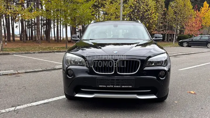 BMW X1 2010 photo 2
