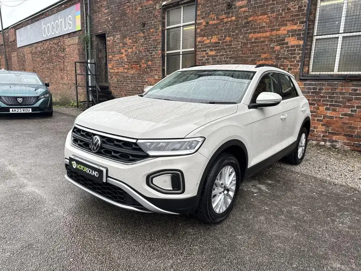 Volkswagen T-Roc 2023 photo 3