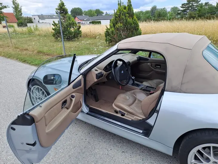 BMW Z3 1998 photo 3