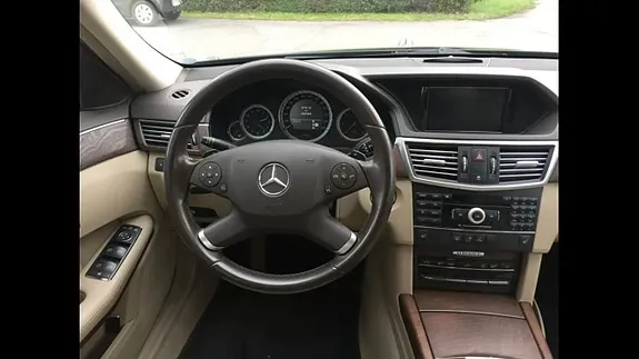 Mercedes-Benz E350 2010 photo 3