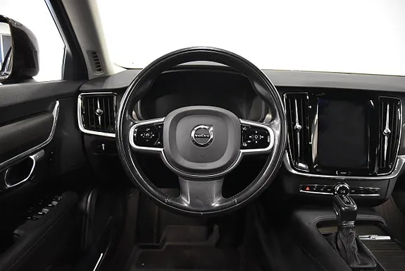 Volvo V90 Cross Country 2019 photo 2
