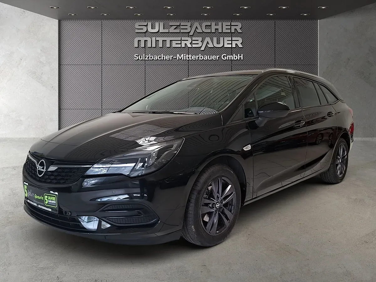 Opel Astra 2022 photo 3