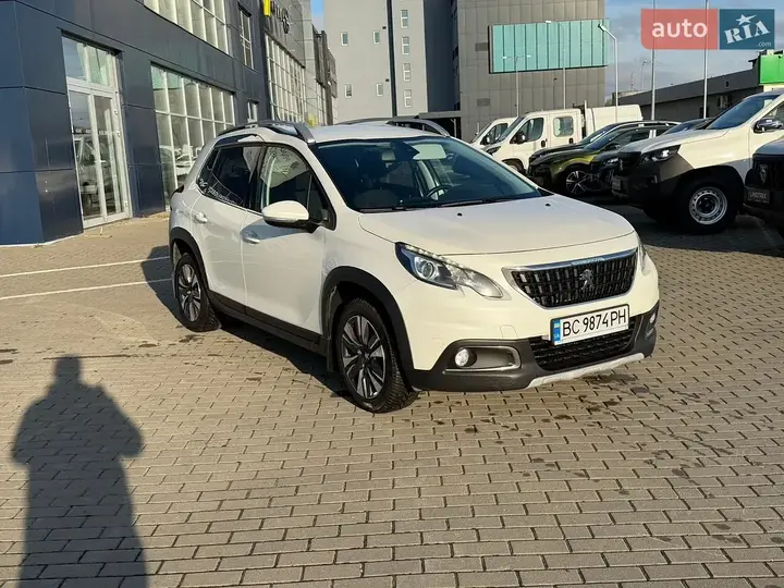 Peugeot 2008 2018 photo 2