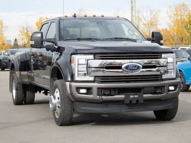 Ford Super Duty F-450 2019 photo 2