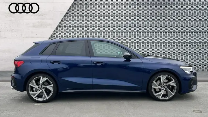Audi S3 2023 photo 4