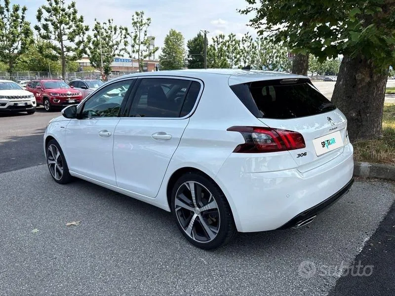 Peugeot 308 2018 photo 3