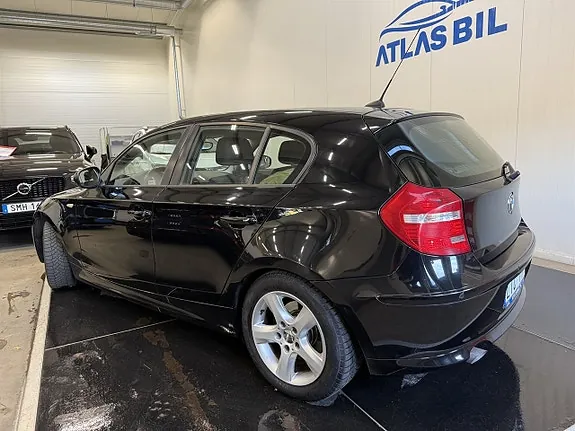BMW 116D 2011 photo 3