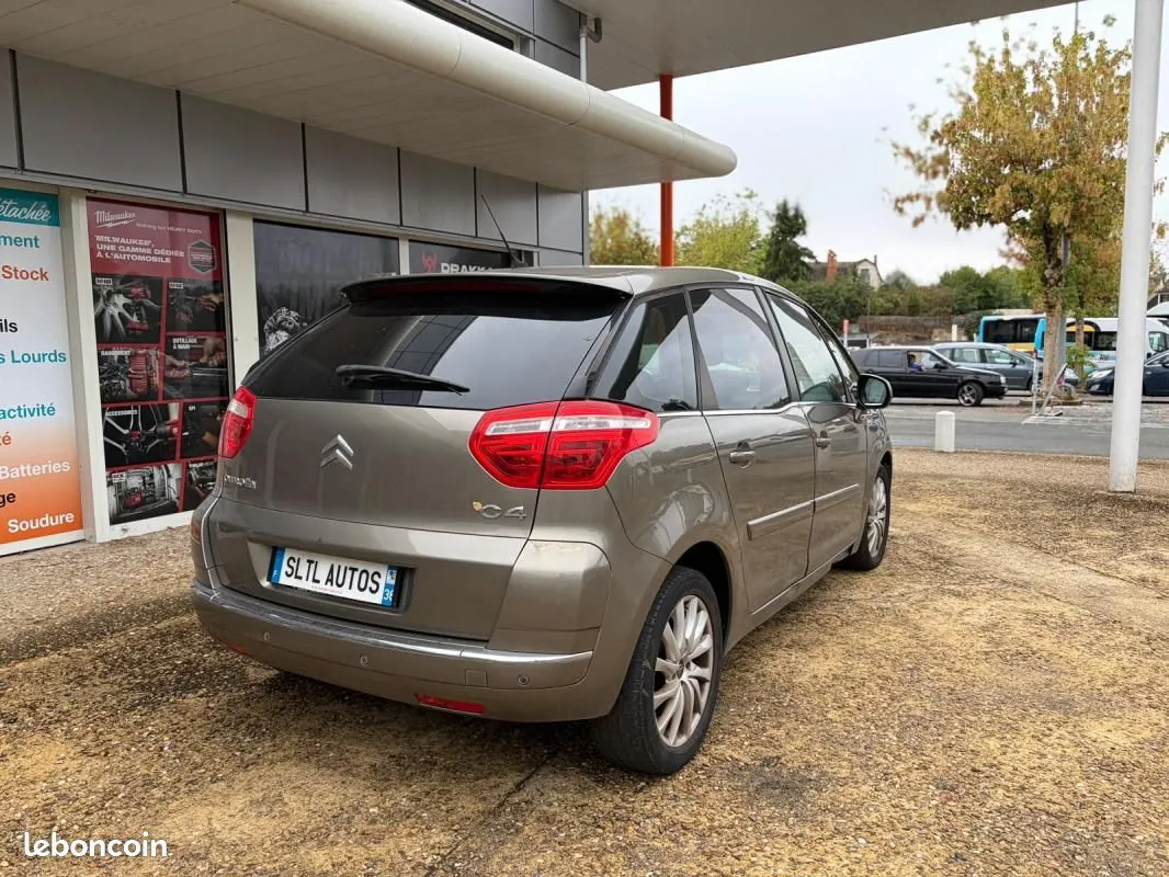 Citroen C4 Picasso 2010 photo 5