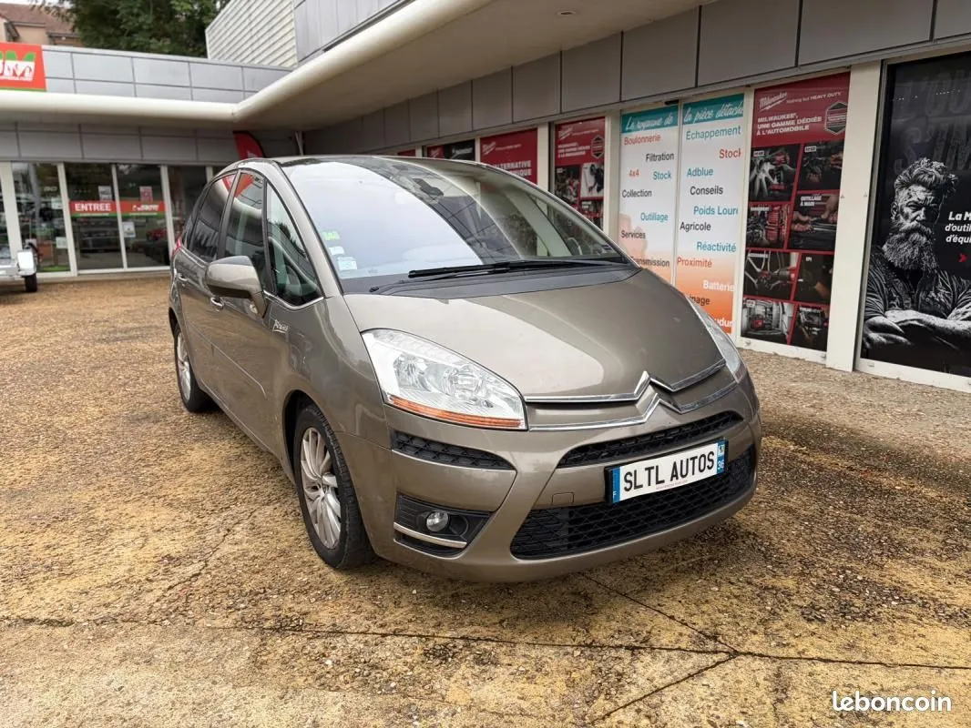 Citroen C4 Picasso 2010 photo 3