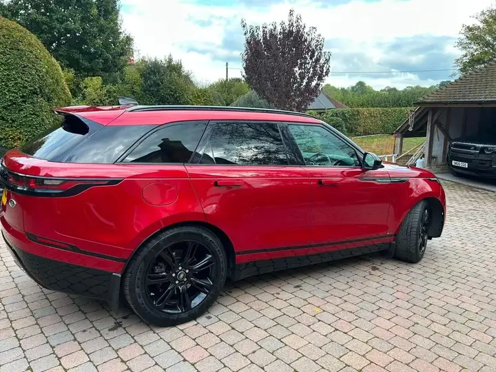 Land Rover Range Rover Velar 2020 photo 5