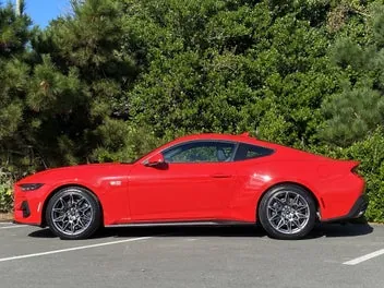 Ford Mustang 2026 photo 5