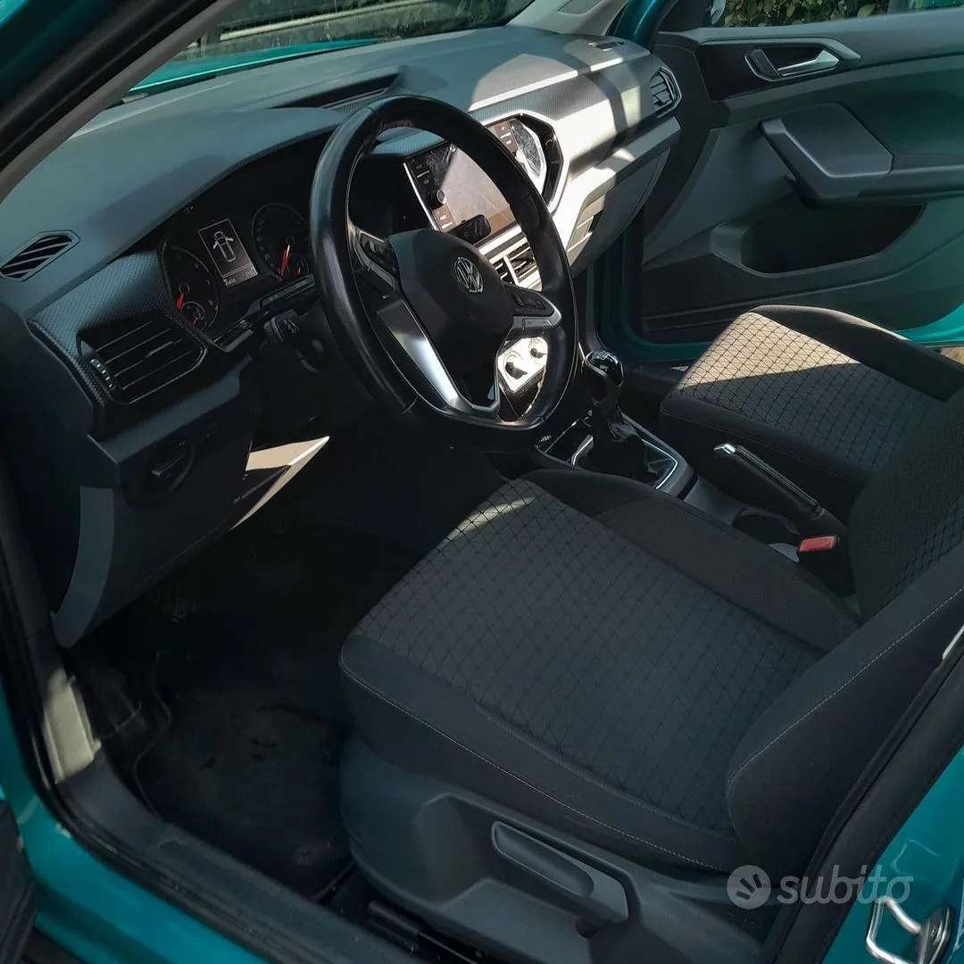 Volkswagen T-Cross 2019 photo 5