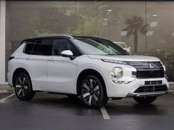 Mitsubishi Outlander 2026 photo 2