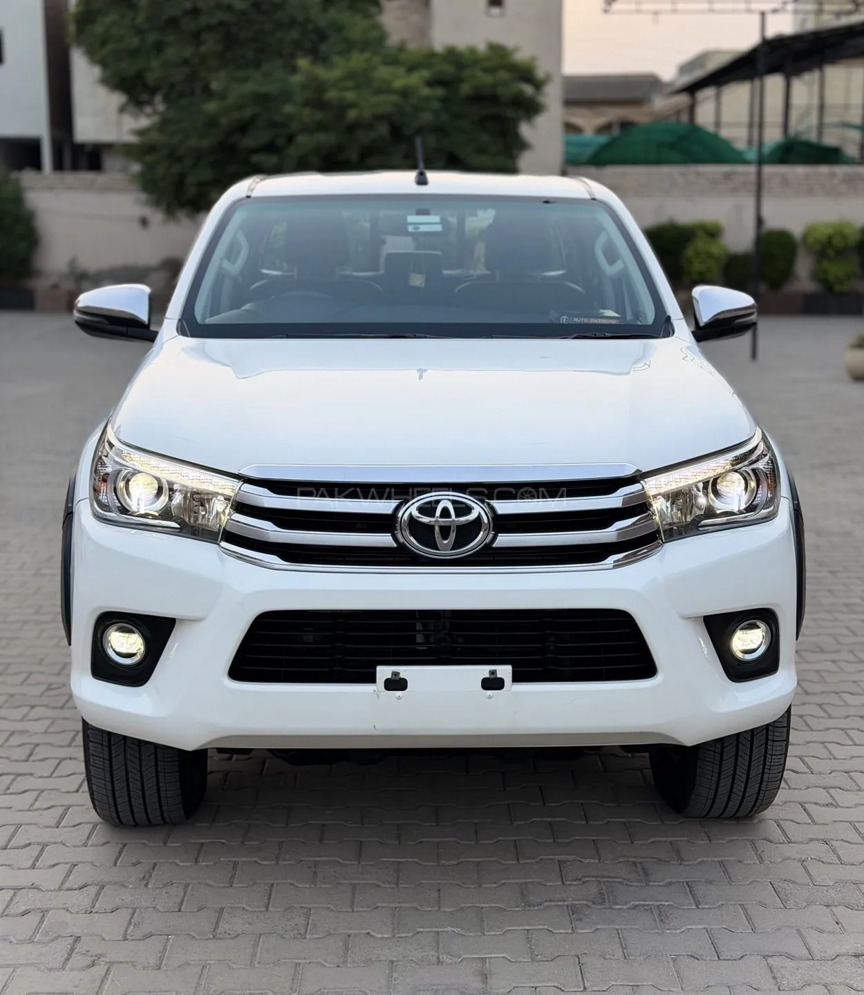 Toyota Hilux