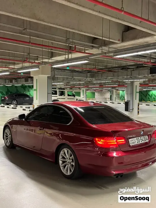 BMW 3 Series 2010 photo 5