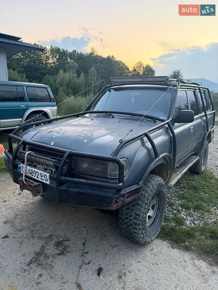 Toyota Land Cruiser 1995 photo 3