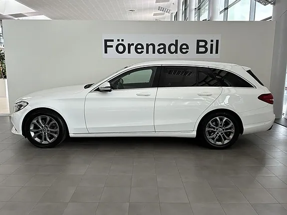 Mercedes-Benz C220 2018 photo 3