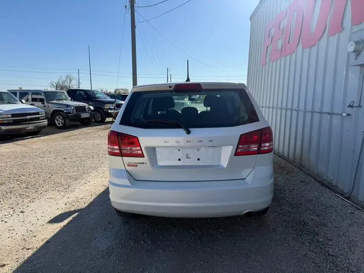 Dodge Journey 2015 photo 3