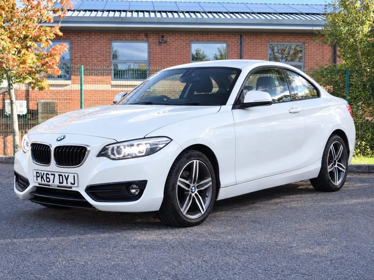 BMW 2 Series 2017 photo 2