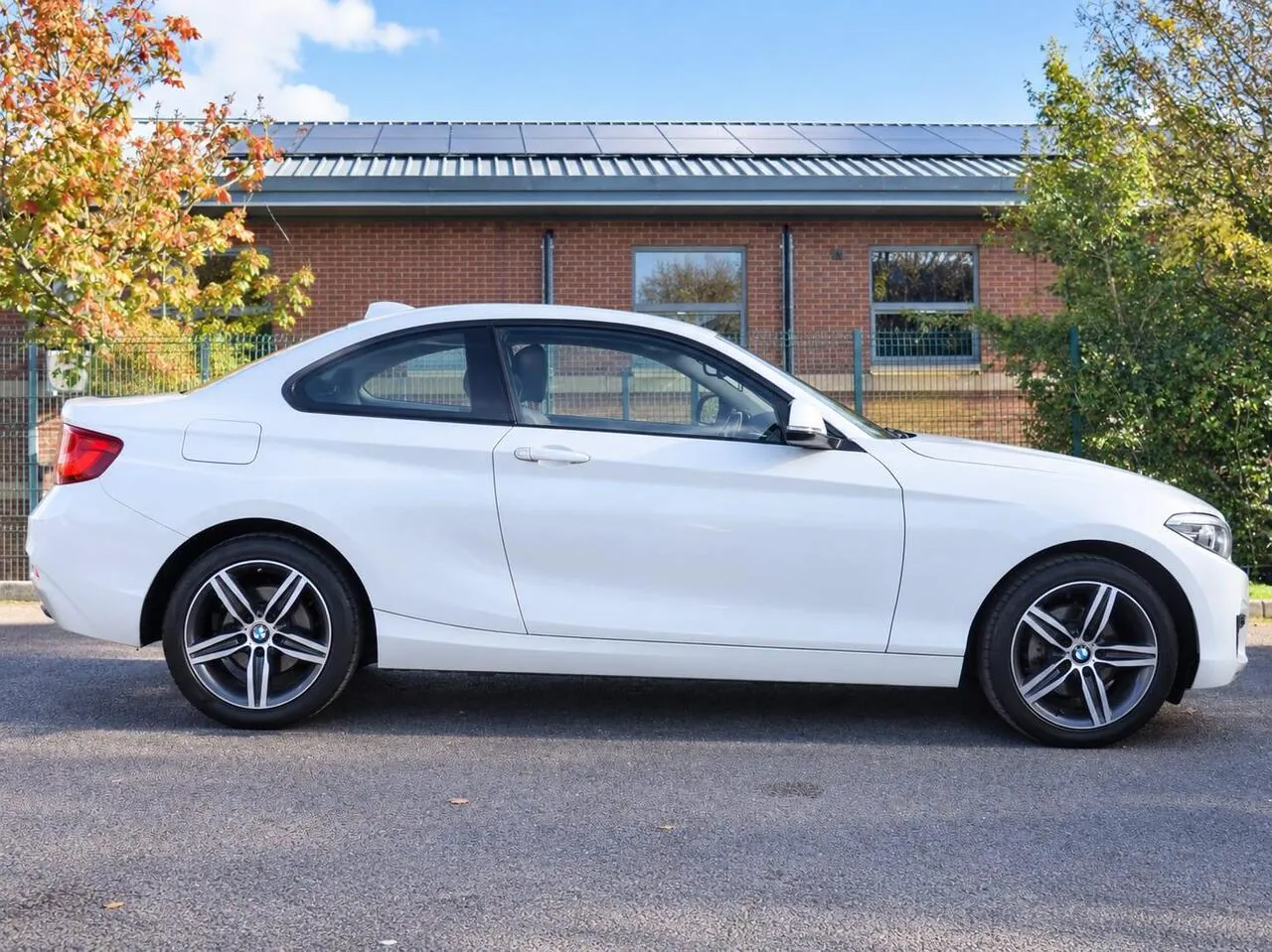 BMW 2 Series 2017 photo 5