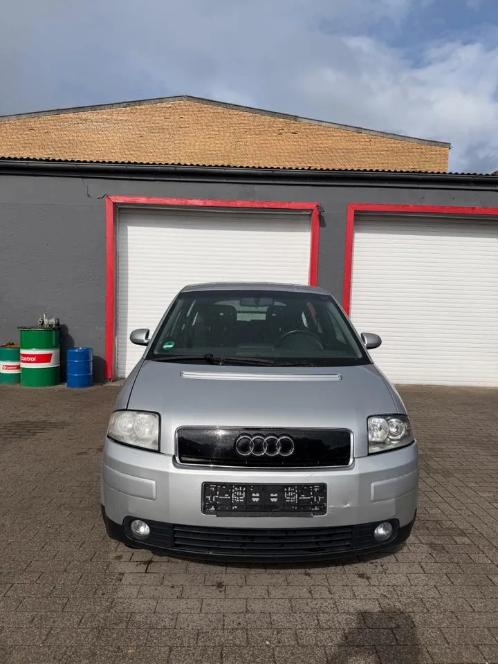 Audi A2