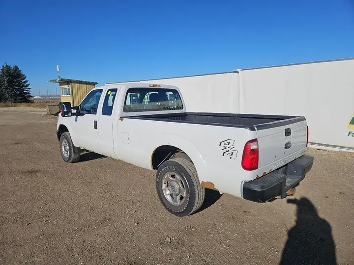 Ford F-250 Super Duty 2015 photo 3