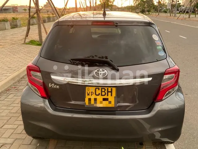 Toyota Vitz 2016 photo 3