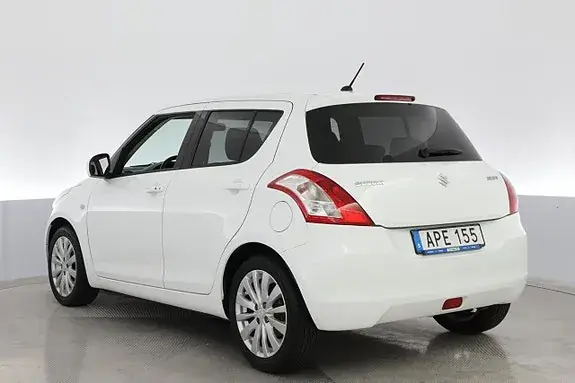 Suzuki Swift 2011 photo 3