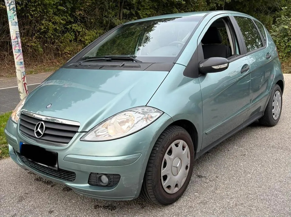Mercedes-Benz A 180