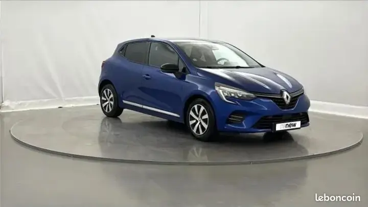 Renault Clio 2023 photo 3