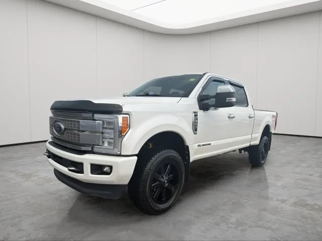 Ford Super Duty F-350 2017 photo 3