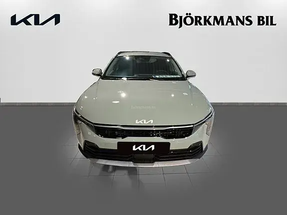 Kia K4 2026 photo 2