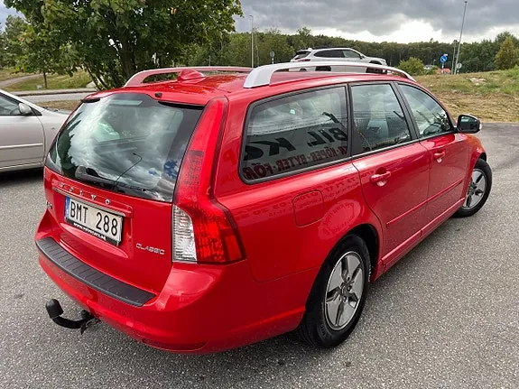 Volvo V50 2012 photo 3