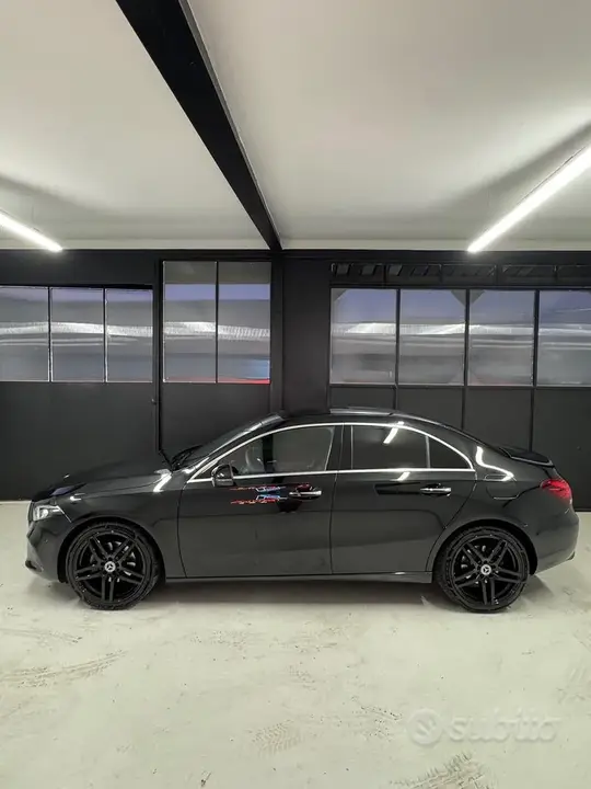 Mercedes-Benz A 200 2019 photo 4