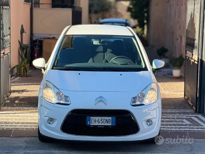 Citroen C3 2011 photo 4
