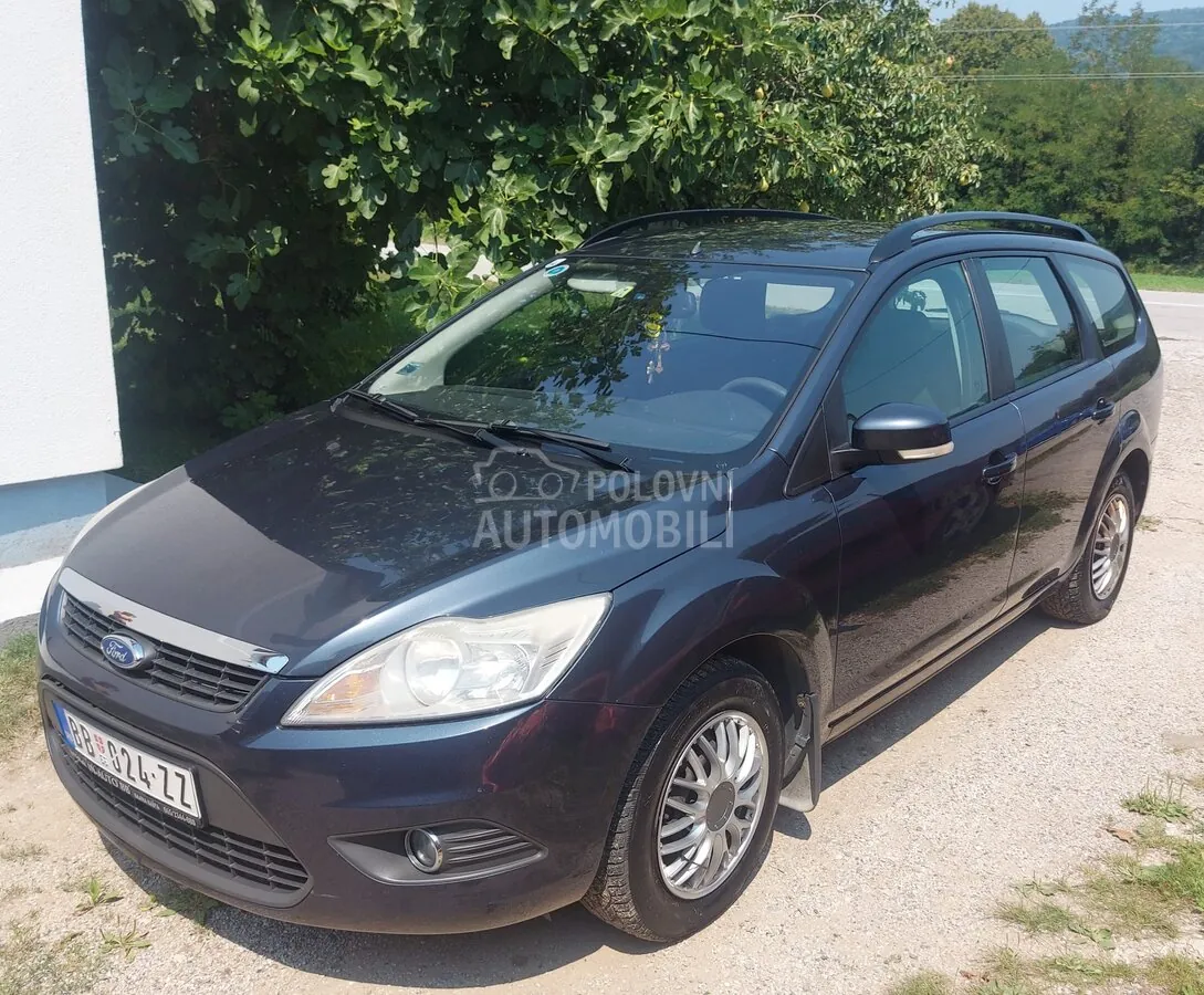 Ford Focus 2009 photo 2