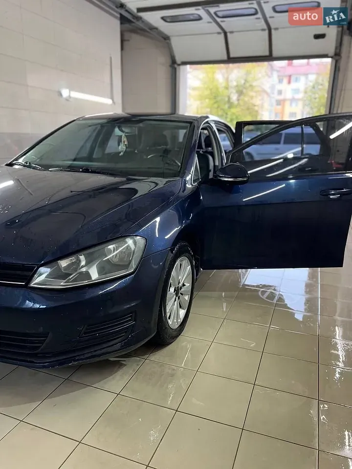 Volkswagen Golf 2015 photo 2
