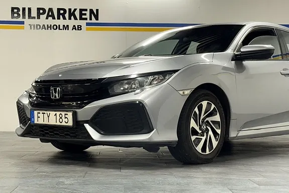 Honda Civic 2018 photo 2