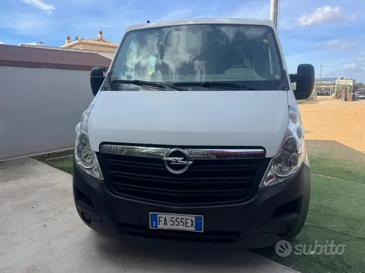 Opel Movano